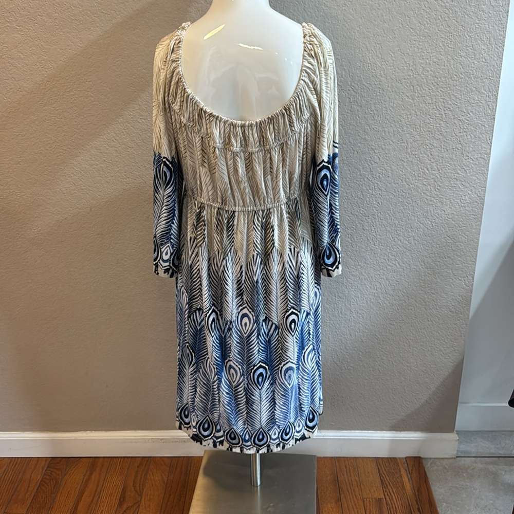 Muse Elegant Blue and Cream Patterned Dress size 6 - Picture 5 of 6
